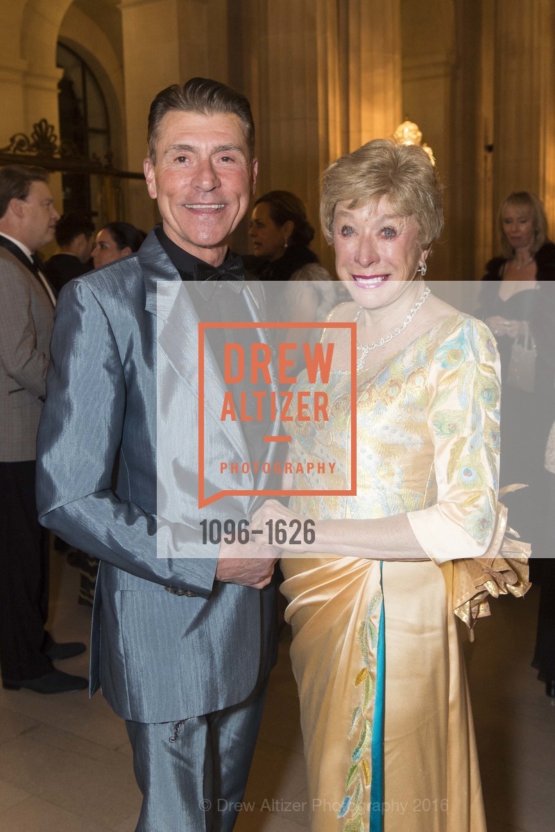 Robert Beadle, Maria Pitcairn, SF Opera's An Evening on the Stage honoring Franklin P. ("Pitch") Johnson, Jr., War Memorial Opera House. 301 Van Ness Avenue, San Francisco, CA 94102, December 5th, 2016, Photo #1096-1626 Robert Beadle, Maria Pitcairn, Photo #1096-1626