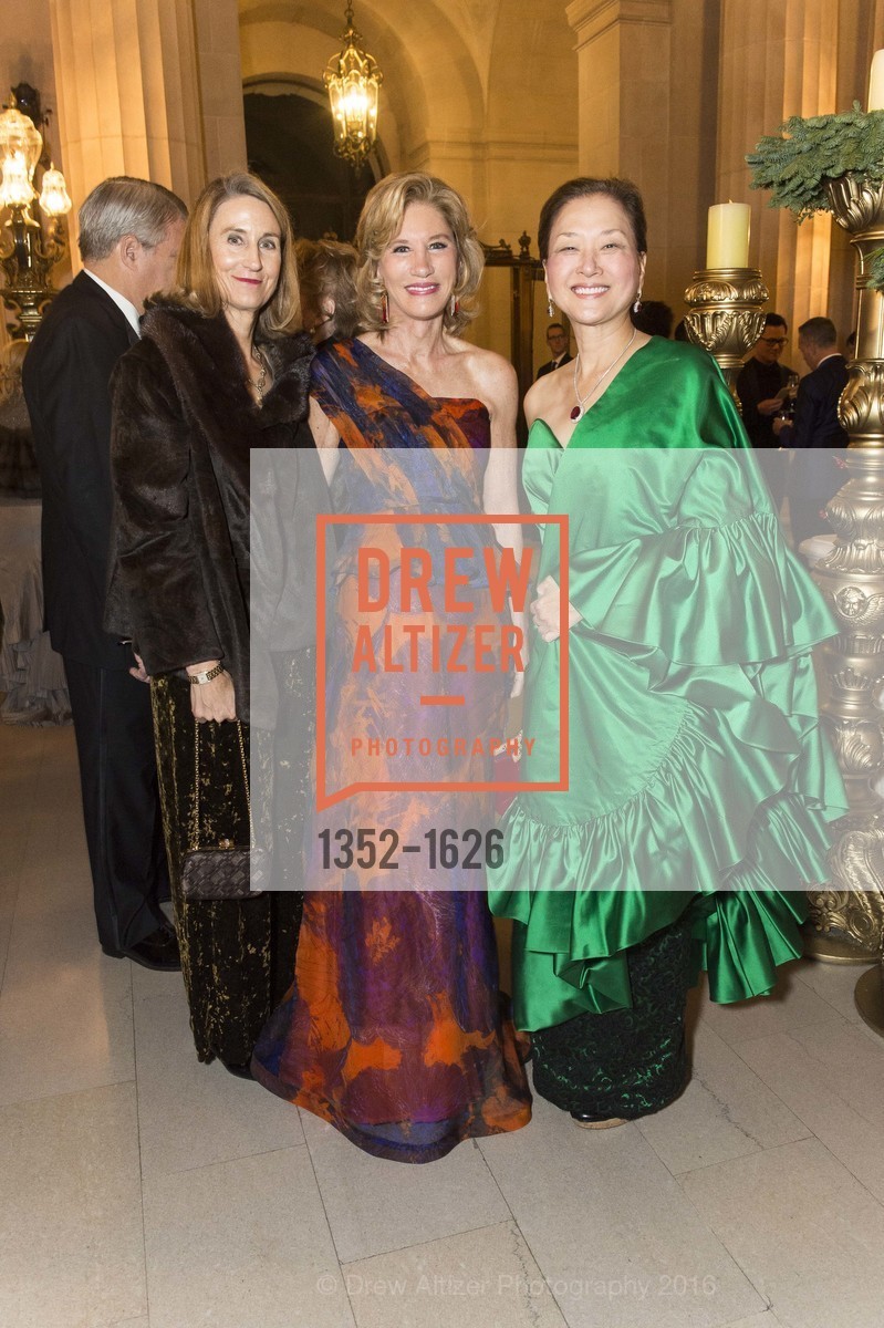 Cynthia Livermore, Mary Poland, Olivia Decker, SF Opera's An Evening on the Stage honoring Franklin P. ("Pitch") Johnson, Jr., War Memorial Opera House. 301 Van Ness Avenue, San Francisco, CA 94102, December 5th, 2016, Photo #1352-1626 Cynthia Livermore, Mary Poland, Olivia Decker, Photo #1352-1626