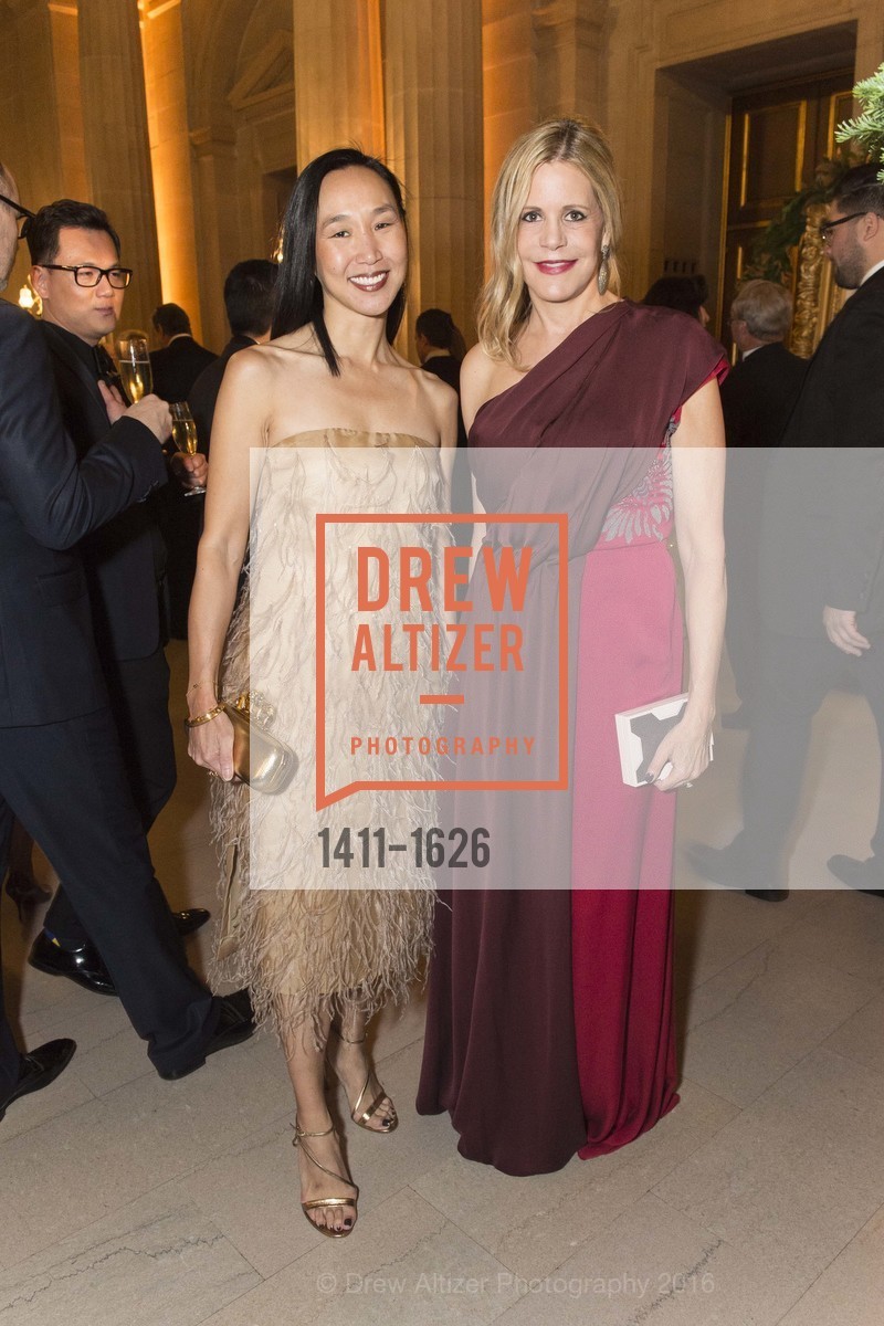 Carolyn Chang, Mary Beth Shimmon, Photo #1411-1626
