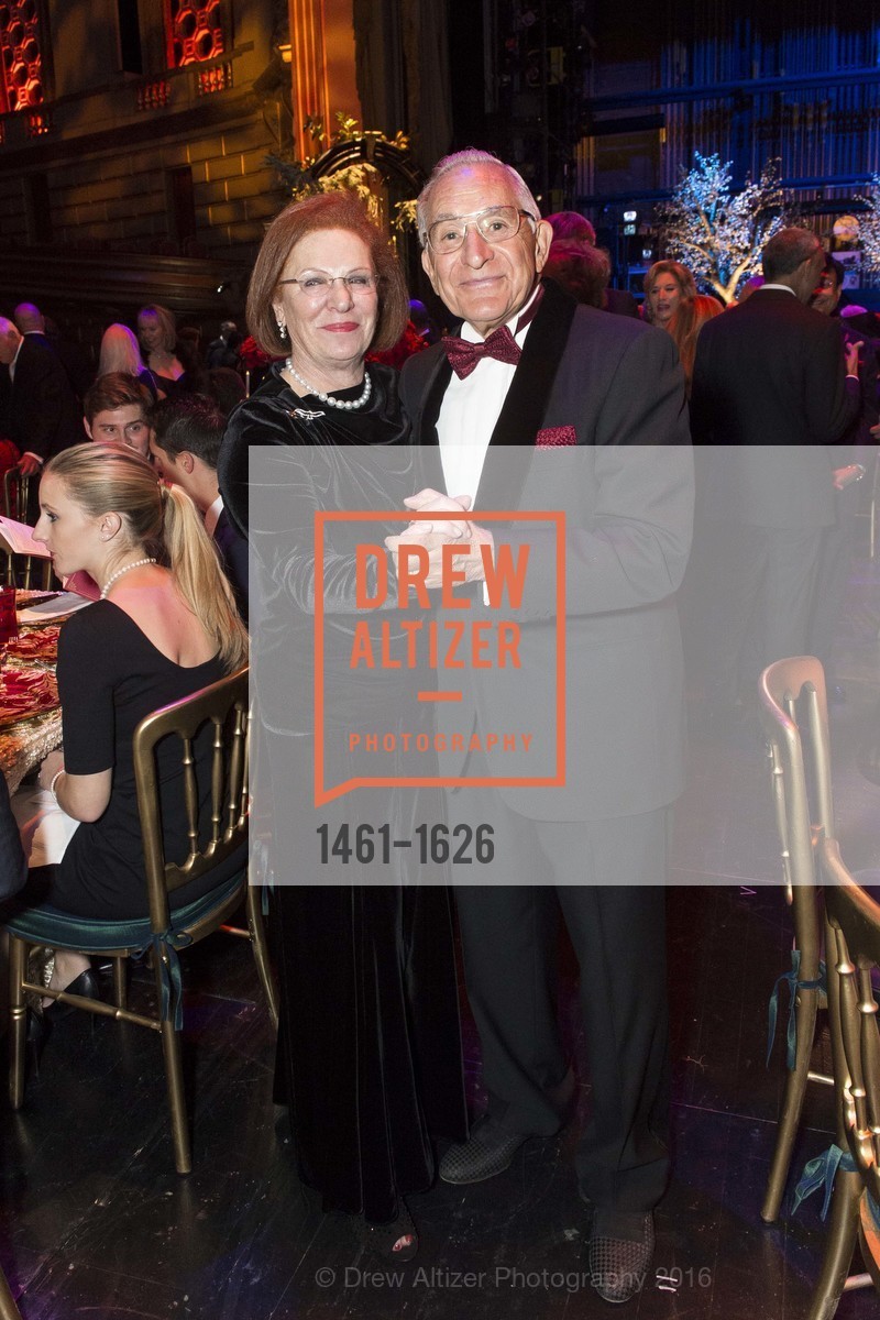 Romana Bracco, John Renard, SF Opera's An Evening on the Stage honoring Franklin P. ("Pitch") Johnson, Jr., War Memorial Opera House. 301 Van Ness Avenue, San Francisco, CA 94102, December 5th, 2016, Photo #1461-1626 Romana Bracco, John Renard, Photo #1461-1626