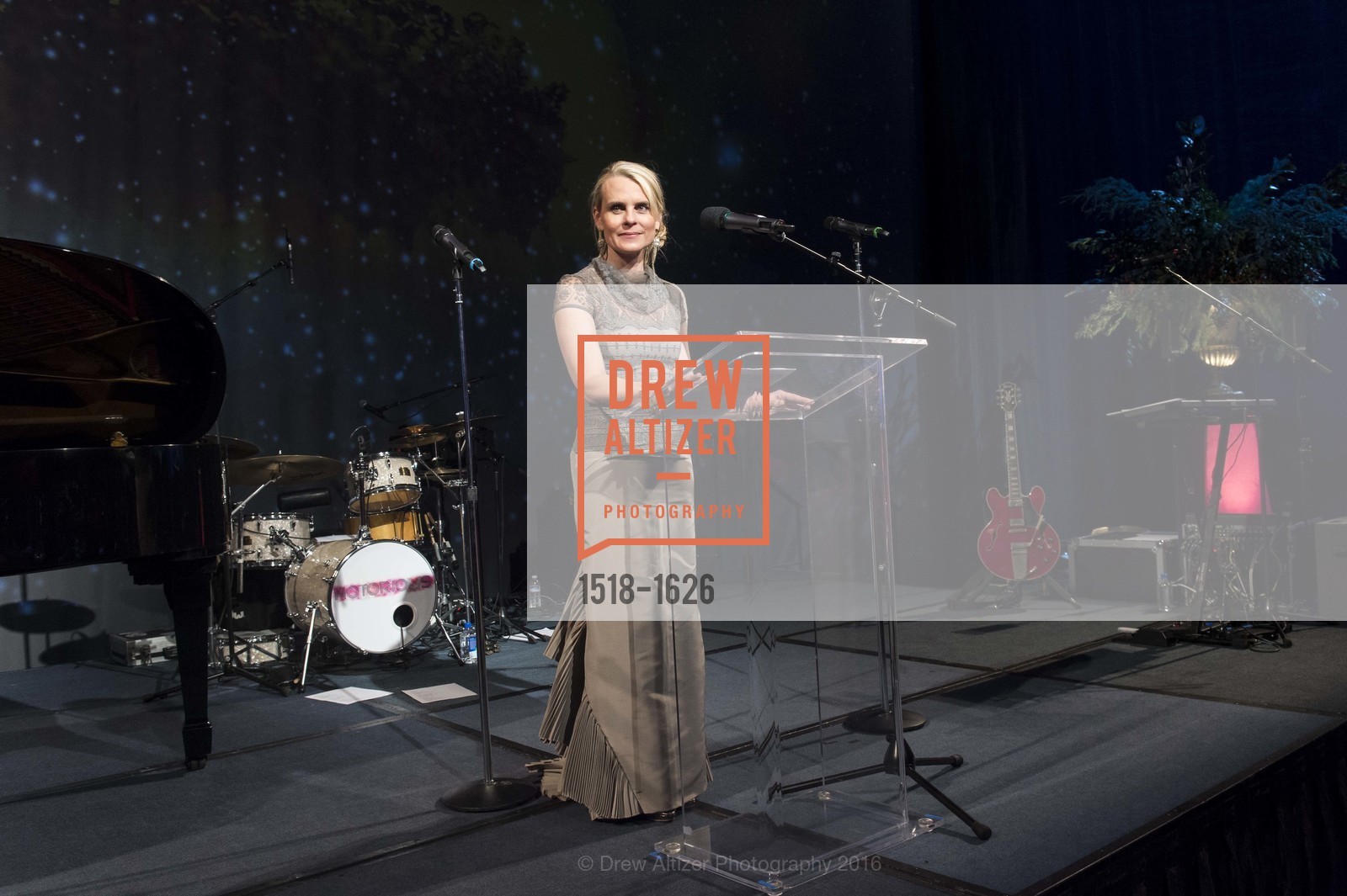 Jane Mudge, SF Opera's An Evening on the Stage honoring Franklin P. ("Pitch") Johnson, Jr., War Memorial Opera House. 301 Van Ness Avenue, San Francisco, CA 94102, December 5th, 2016, Photo #1518-1626 Jane Mudge, Photo #1518-1626