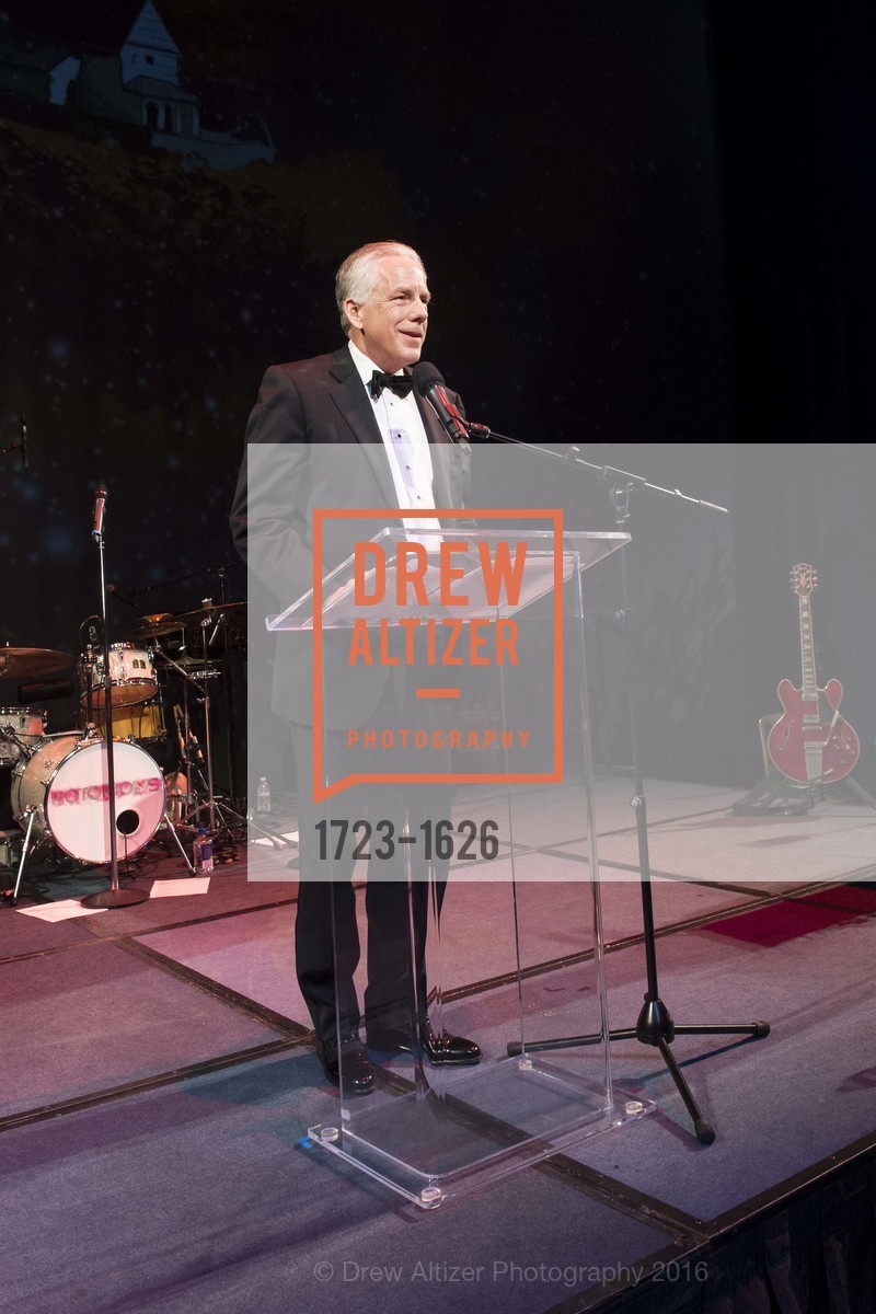 Karl Mills, SF Opera's An Evening on the Stage honoring Franklin P. ("Pitch") Johnson, Jr., War Memorial Opera House. 301 Van Ness Avenue, San Francisco, CA 94102, December 5th, 2016, Photo #1723-1626 Karl Mills, Photo #1723-1626