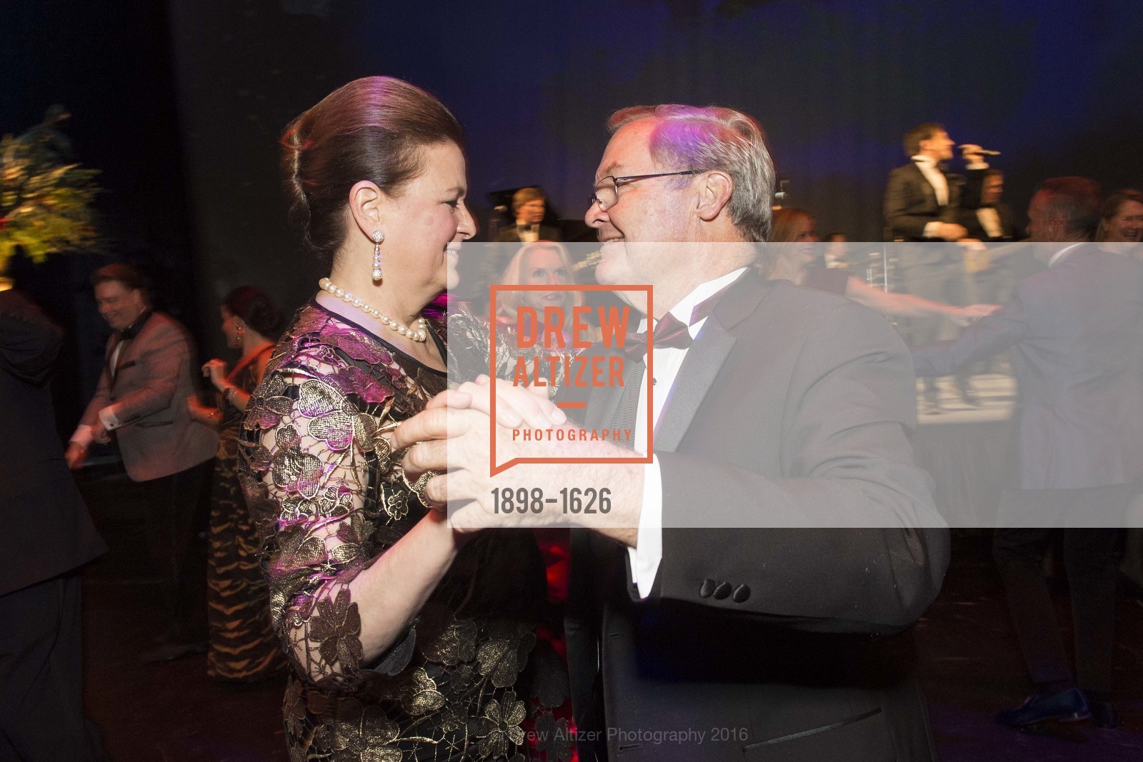 Susan Malott, Jim Malott, SF Opera's An Evening on the Stage honoring Franklin P. ("Pitch") Johnson, Jr., War Memorial Opera House. 301 Van Ness Avenue, San Francisco, CA 94102, December 5th, 2016, Photo #1898-1626 Susan Malott, Jim Malott, Photo #1898-1626