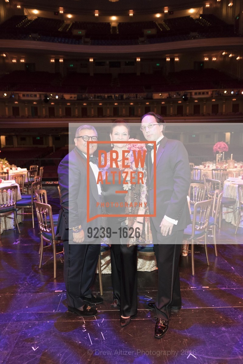 Riccardo Benavides, Susan Malott, Matthew Shilvock, SF Opera's An Evening on the Stage honoring Franklin P. ("Pitch") Johnson, Jr., War Memorial Opera House. 301 Van Ness Avenue, San Francisco, CA 94102, December 5th, 2016, Photo #9239-1626 Riccardo Benavides, Susan Malott, Matthew Shilvock, Photo #9239-1626