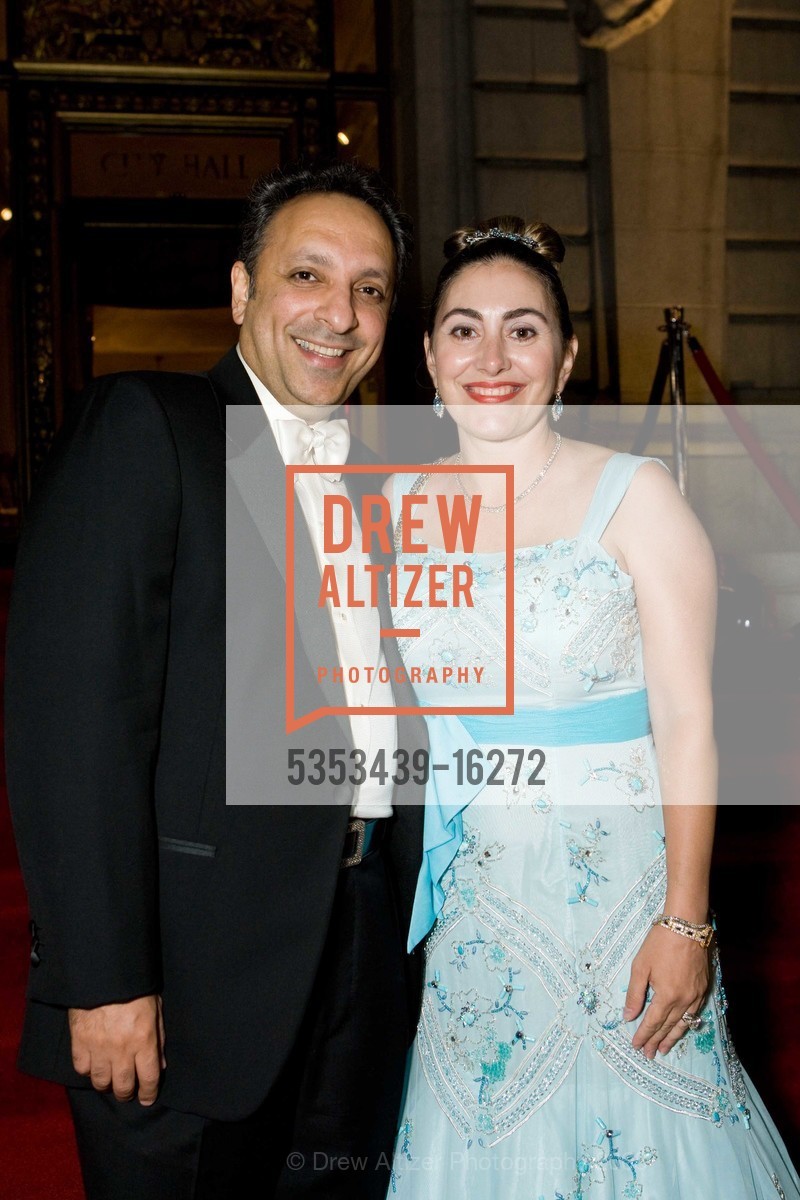 Amir Hedayati, Mandana Farmanfarmaian, BRAVO! Gala, US, September 5th, 2008, Photo #5353439-16272 Amir Hedayati, Mandana Farmanfarmaian, Photo #5353439-16272
