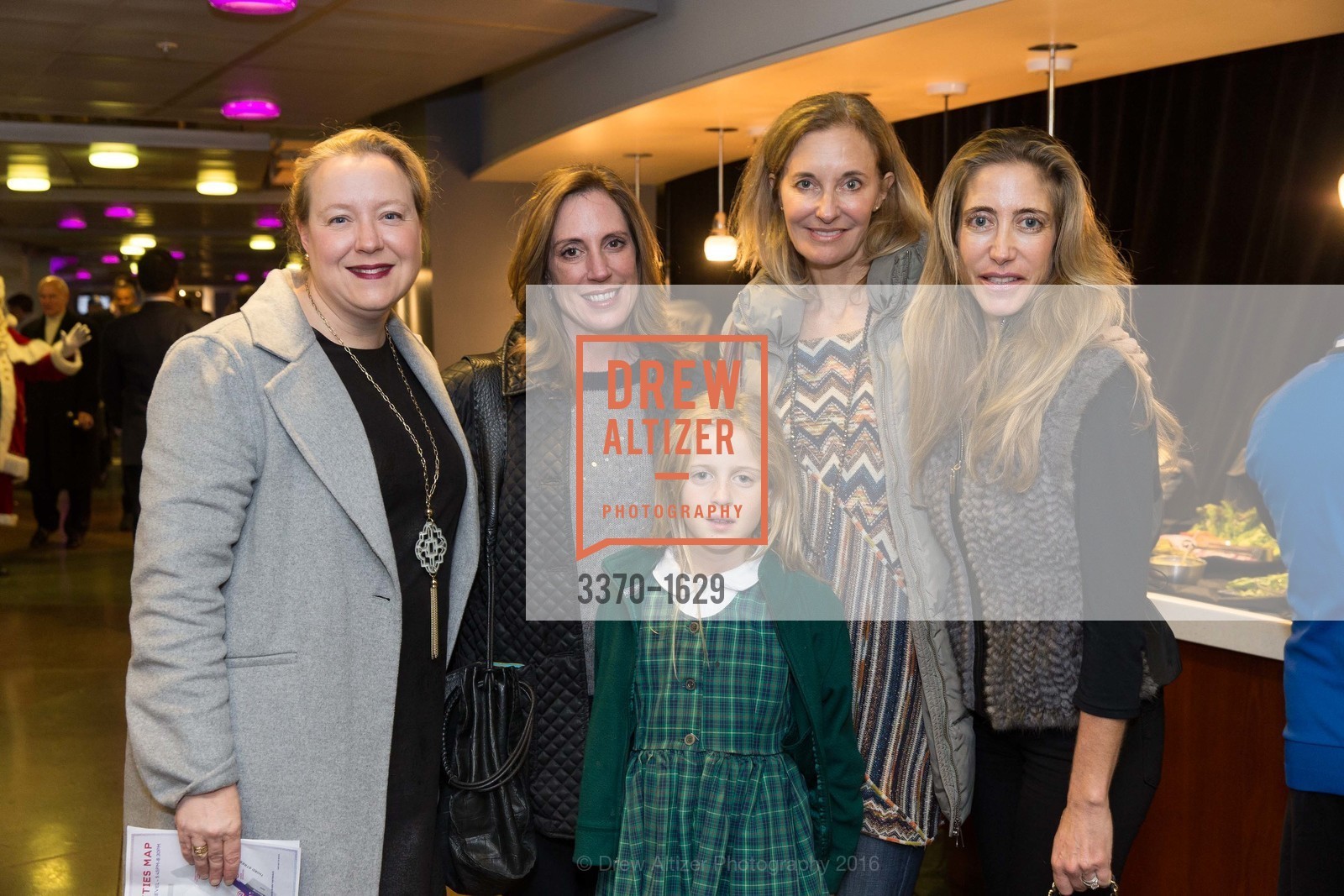 Elliott, Amy McNamara, Ruth Krumbhaar, Skylar Monahan, Natasha Monahan, Wender Weis Foundation for Children’s Holiday Heroes 2016, AT&T Park. 2525 Van Ness St, December 5th, 2016, Photo #3370-1629 Elliott, Amy McNamara, Ruth Krumbhaar, Skylar Monahan, Natasha Monahan, Photo #3370-1629