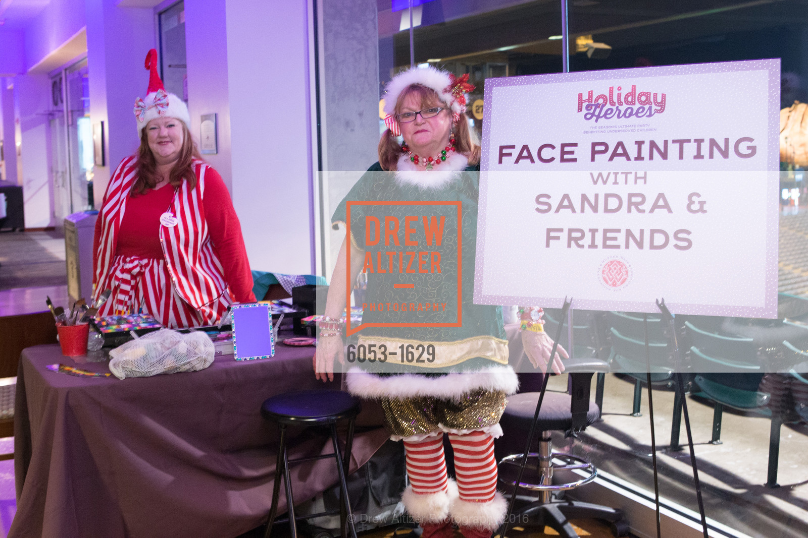 Atmosphere, Wender Weis Foundation for Children’s Holiday Heroes 2016, AT&T Park. 2525 Van Ness St, December 5th, 2016, Photo #6053-1629 Atmosphere, Photo #6053-1629