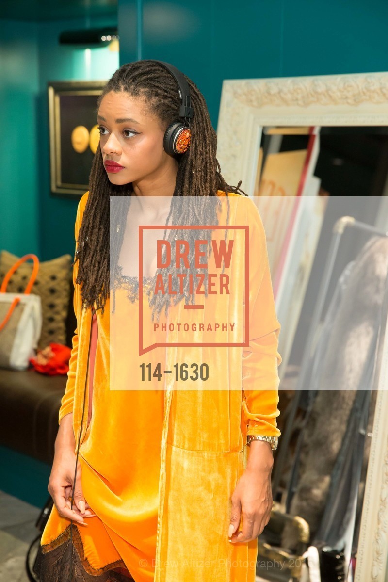 Model, Major Obsessions Fashion Project Launch, The Harrison, Uncle Harry's. 401 Harrison St, December 7th, 2016, Photo #114-1630 Model, Photo #114-1630