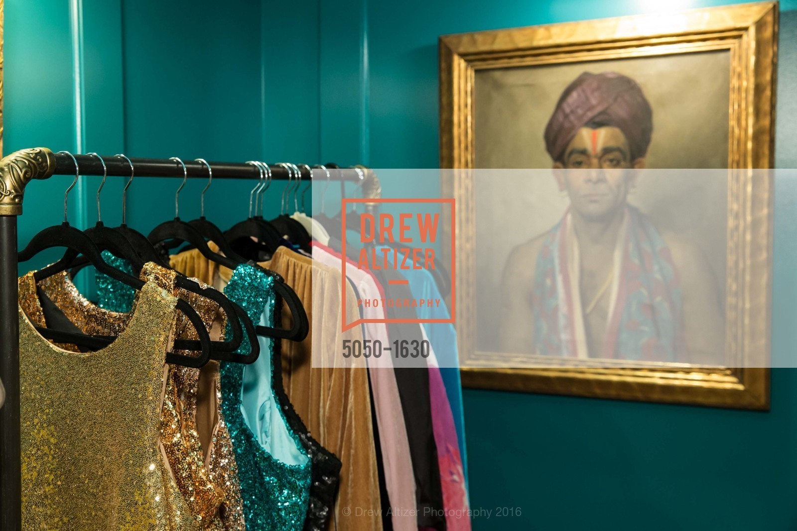Atmosphere, Major Obsessions Fashion Project Launch, The Harrison, Uncle Harry's. 401 Harrison St, December 7th, 2016, Photo #5050-1630 Atmosphere, Photo #5050-1630