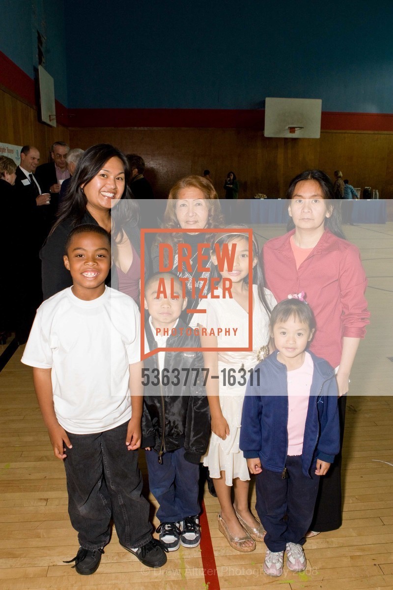 (B) Chariza Sarmiento, Florizel Sarmiento, Imelda Carino, (F) Jacob Sarmiento, Jessius Sarmiento, Nicole Carino, Nianna Sarmiento, Photo #5363777-16311