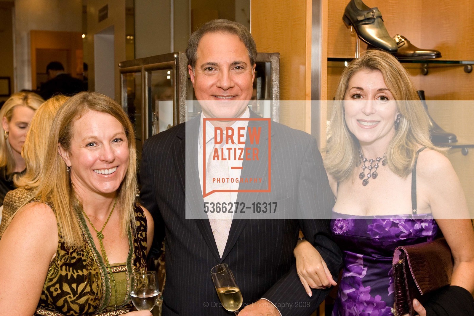 Leslie Ryder, Ron Zaragoza, Pam Zaragoza, Kickoff Party for SF BALLET's 2009 Opening Night GalatKickoff, US, November 14th, 2008, Photo #5366272-16317 Leslie Ryder, Ron Zaragoza, Pam Zaragoza, Photo #5366272-16317