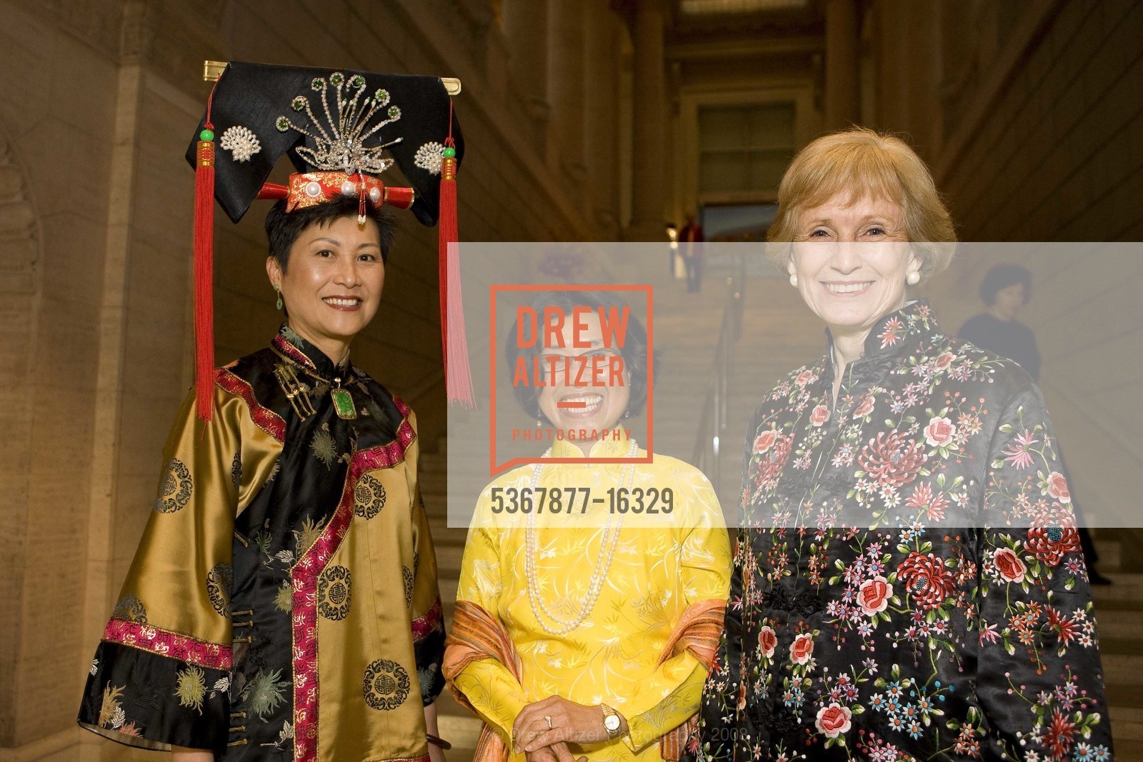 Linda Lei, Le Tran-Thi, Barbara Liddell, Asian Art Anniversary, US, March 15th, 2008, Photo #5367877-16329 Linda Lei, Le Tran-Thi, Barbara Liddell, Photo #5367877-16329