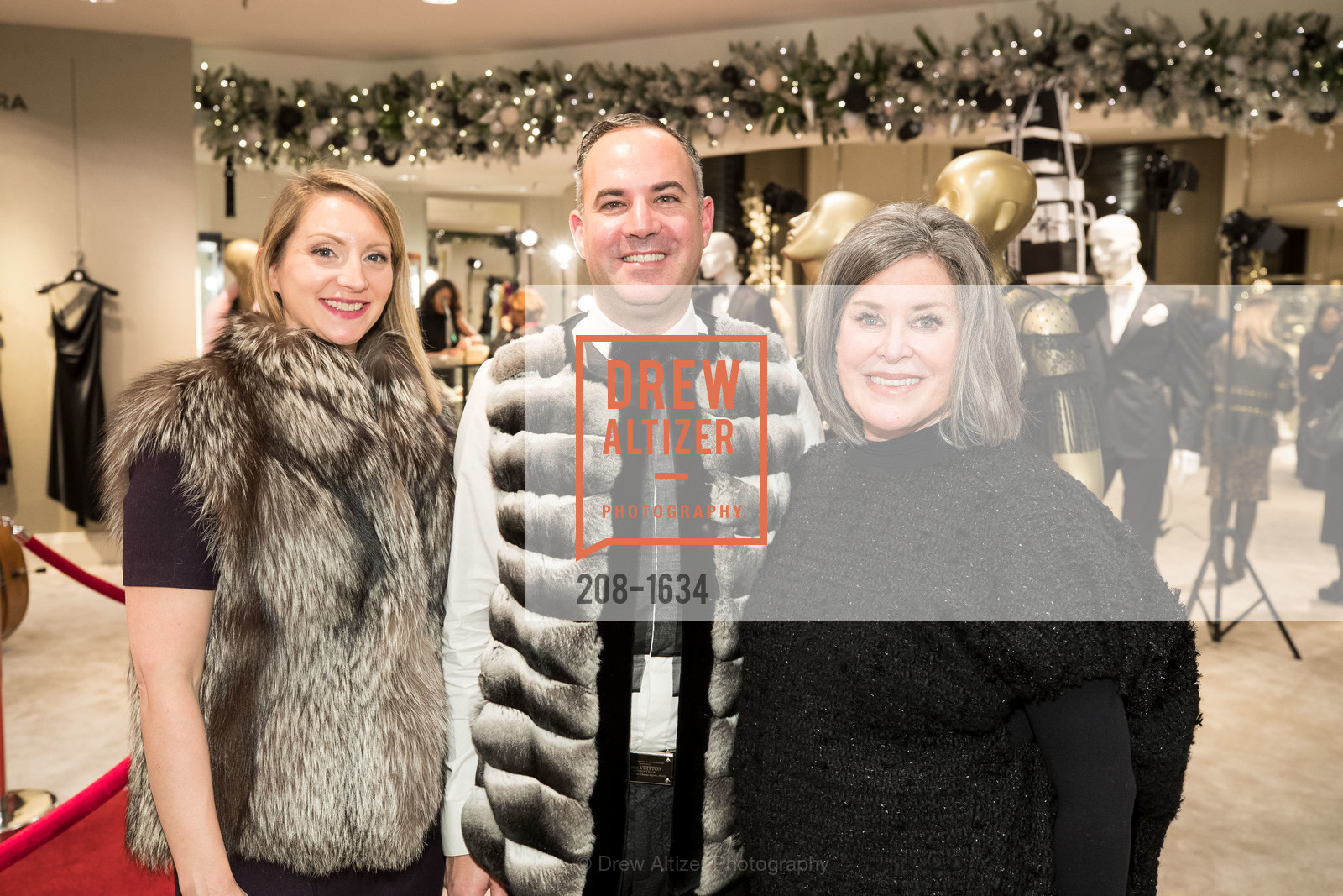 Lydia Seifert, Robert Arnold-Kraft, Susan Paganini, Saks Fifth Avenue Private Shopping Night, Saks Fifth Avenue. 384 Post St, Photo #208-1634 Lydia Seifert, Robert Arnold-Kraft, Susan Paganini, Photo #208-1634