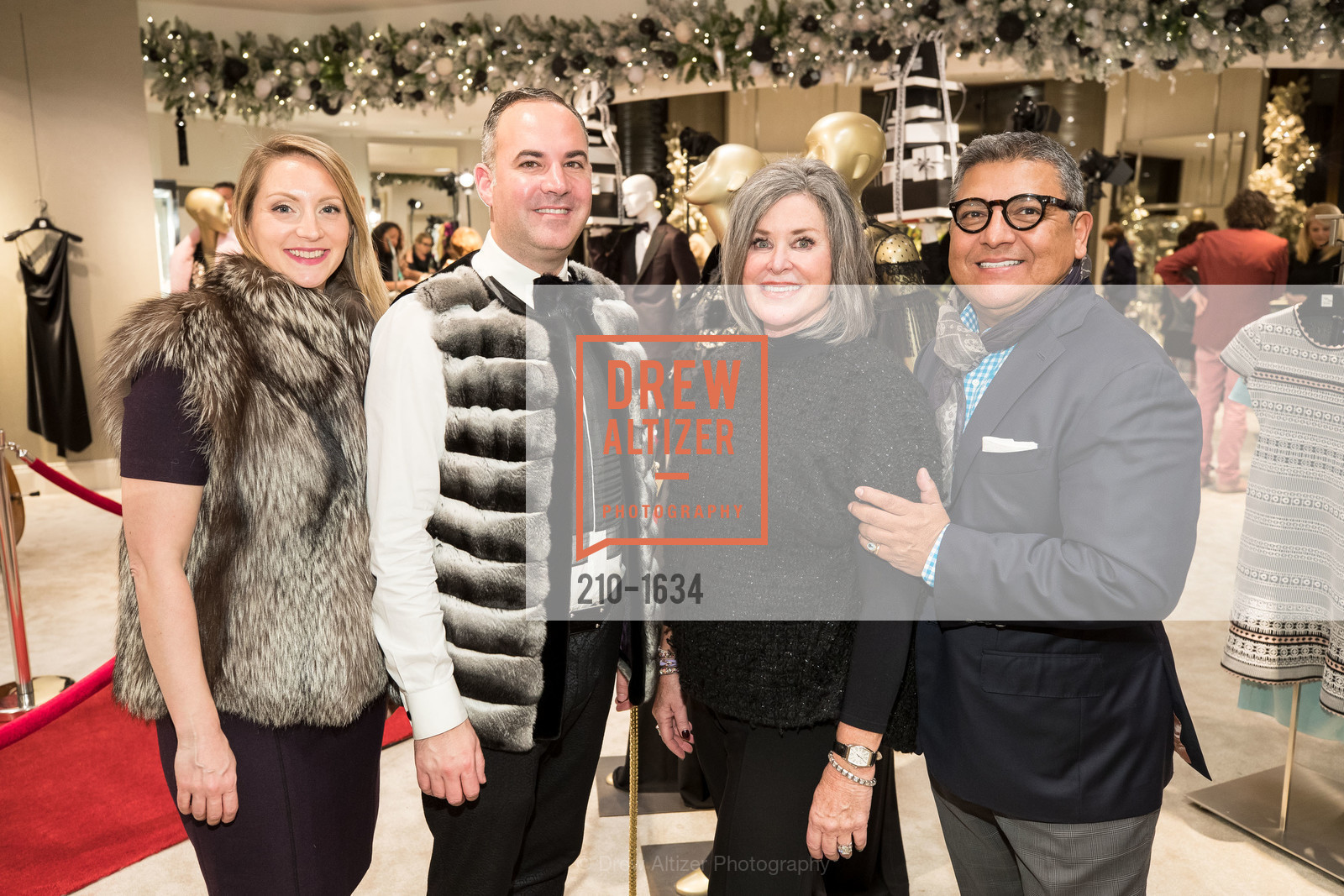 Lydia Seifert, Robert Arnold-Kraft, Susan Paganini, Riccardo Benavides, Saks Fifth Avenue Private Shopping Night, Saks Fifth Avenue. 384 Post St, Photo #210-1634 Lydia Seifert, Robert Arnold-Kraft, Susan Paganini, Riccardo Benavides, Photo #210-1634