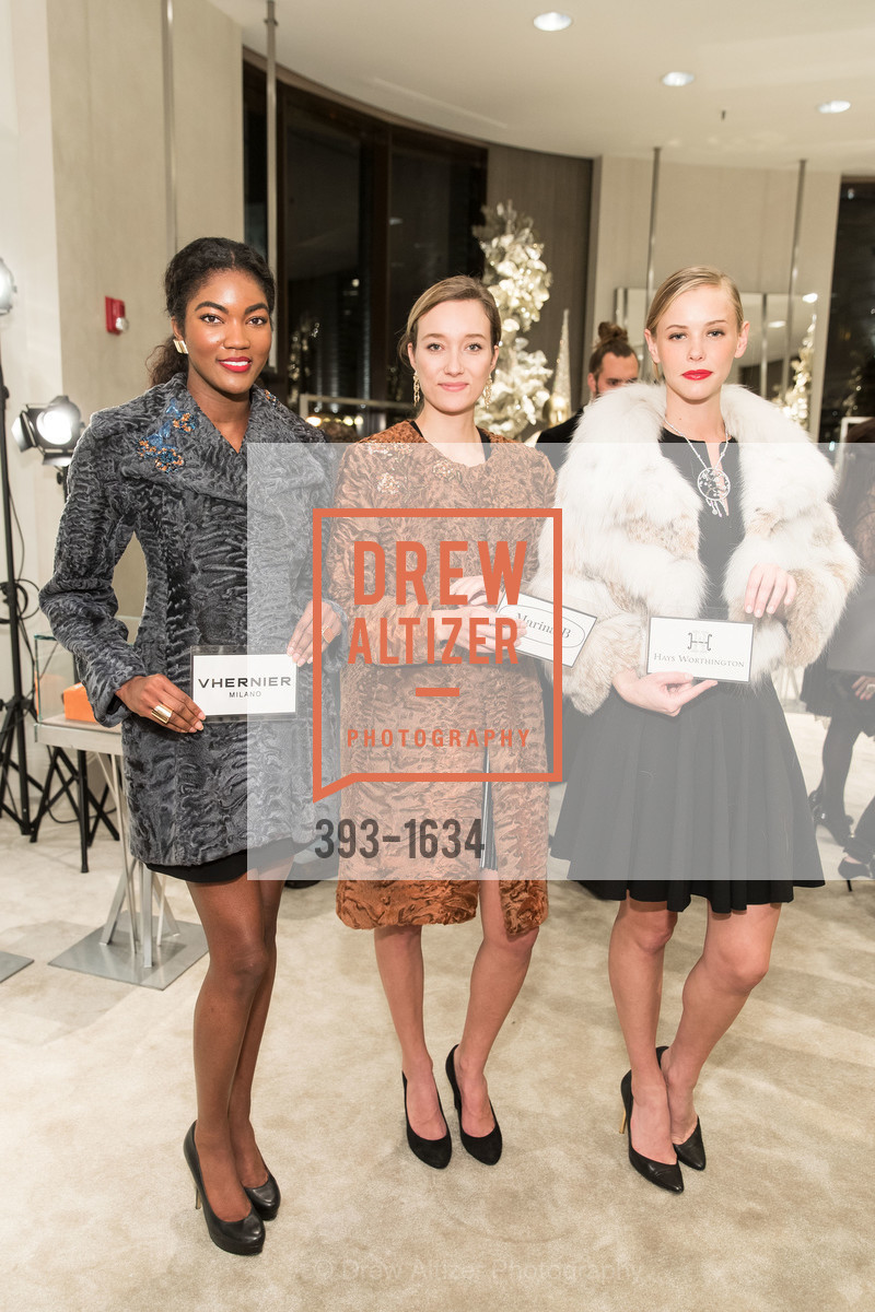Sydney Reed, Lolly Howie, Molly Kucera, Saks Fifth Avenue Private Shopping Night, Saks Fifth Avenue. 384 Post St, Photo #393-1634 Sydney Reed, Lolly Howie, Molly Kucera, Photo #393-1634