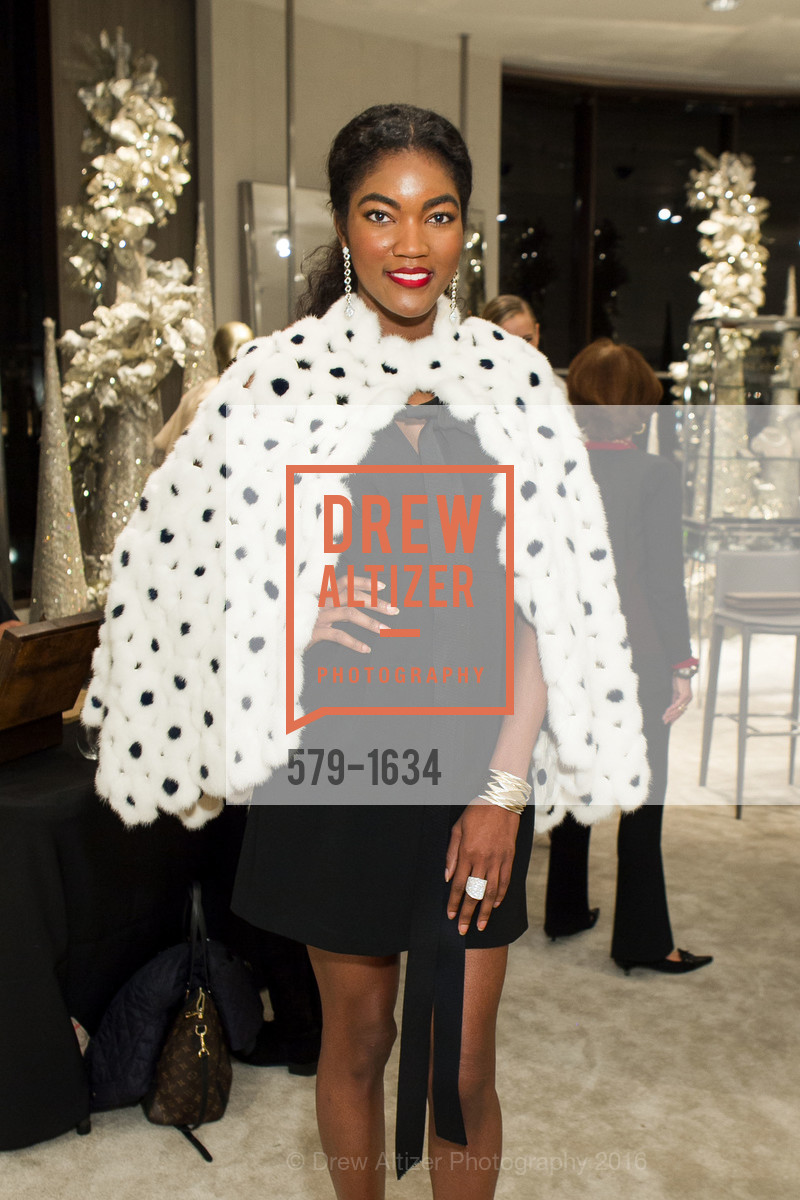 Sydney Reed, Saks Fifth Avenue Private Shopping Night, Saks Fifth Avenue. 384 Post St, December 7th, 2016, Photo #579-1634 Sydney Reed, Photo #579-1634