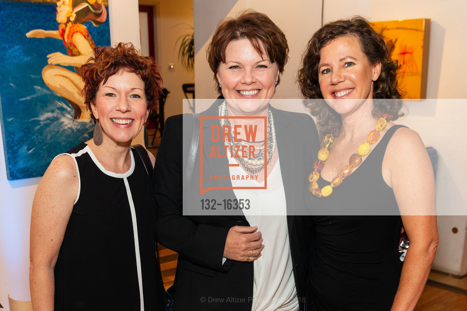 Beth D'Amato, Connie Phelps, Janet Lewin, Photo #132-16353