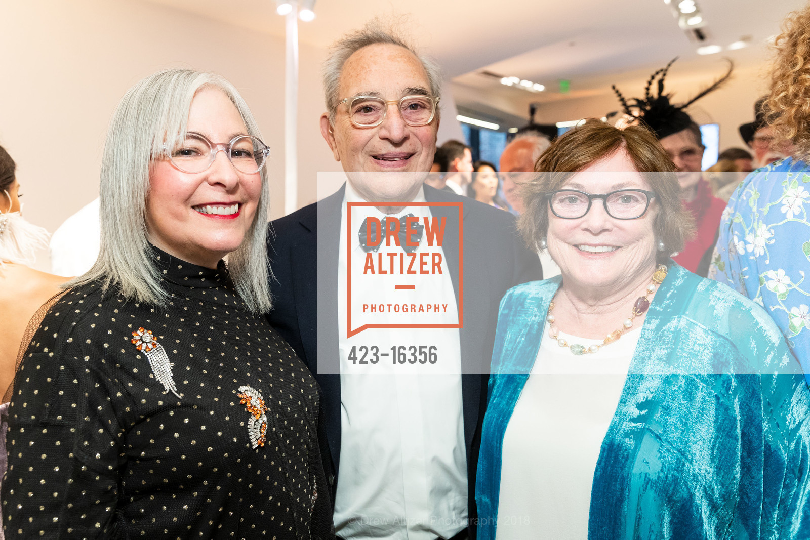 Lori Starr, Maribelle Leavitt, Stephen Leavitt, Photo #423-16356