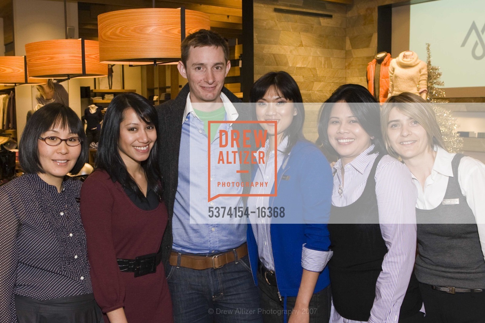 Chris Gorman, Marie Samson, Zana Robison, Martin + Osa Launch at Westfield San Francisco Center, Martin + Osa Boutique. 845 Market St San Francisco, CA 94104, November 21st, 2007, Photo #5374154-16368 Chris Gorman, Marie Samson, Zana Robison, Photo #5374154-16368