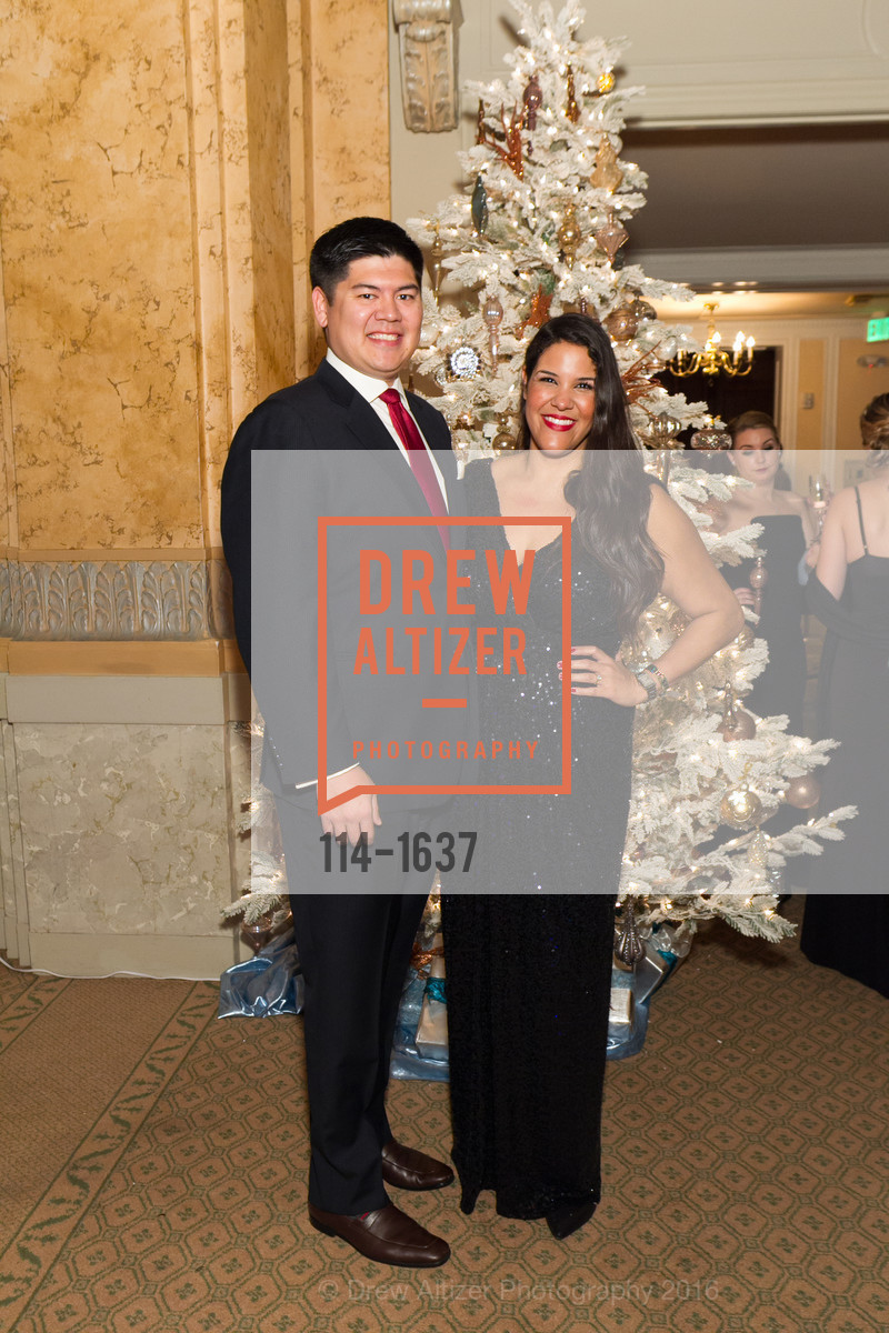 Scott Schmidt, Jaclyn Butler, Spinsters Holiday event, Metropolitan Club. 640 Sutter St, San Francisco, CA 94102, December 10th, 2016, Photo #114-1637 Scott Schmidt, Jaclyn Butler, Photo #114-1637