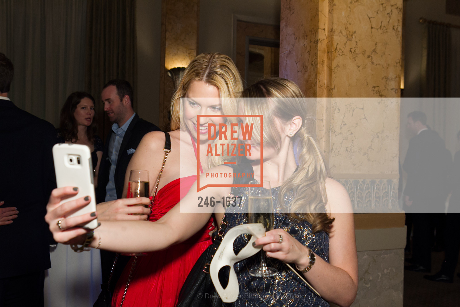 Kelly Pait, Christine McGrory, Spinsters Holiday event, Metropolitan Club. 640 Sutter St, San Francisco, CA 94102, December 10th, 2016, Photo #246-1637 Kelly Pait, Christine McGrory, Photo #246-1637