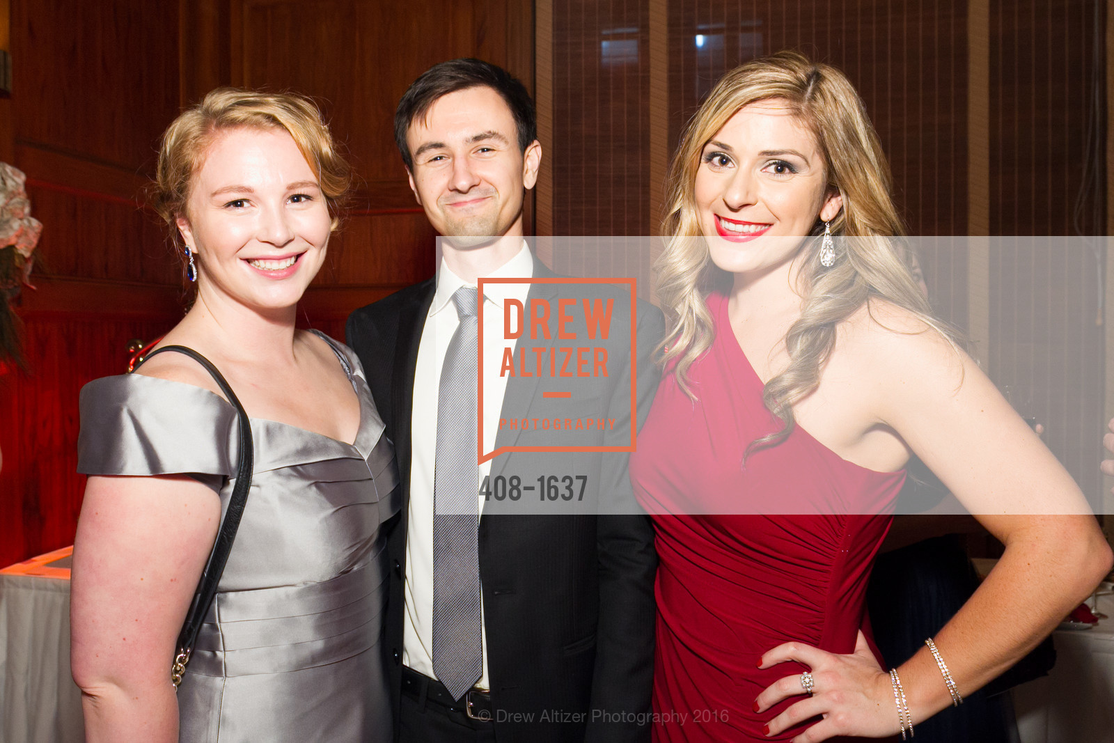 Cyn Haueter, Chris Ondyak, Roxanne Hannan, Spinsters Holiday event, Metropolitan Club. 640 Sutter St, San Francisco, CA 94102, December 10th, 2016, Photo #408-1637 Cyn Haueter, Chris Ondyak, Roxanne Hannan, Photo #408-1637
