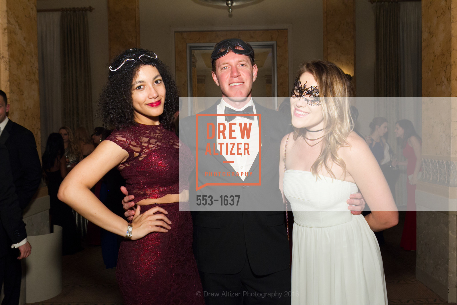 Jasmine Frazier, Ben Follansbee, Ellyn Gray, Photo #553-1637