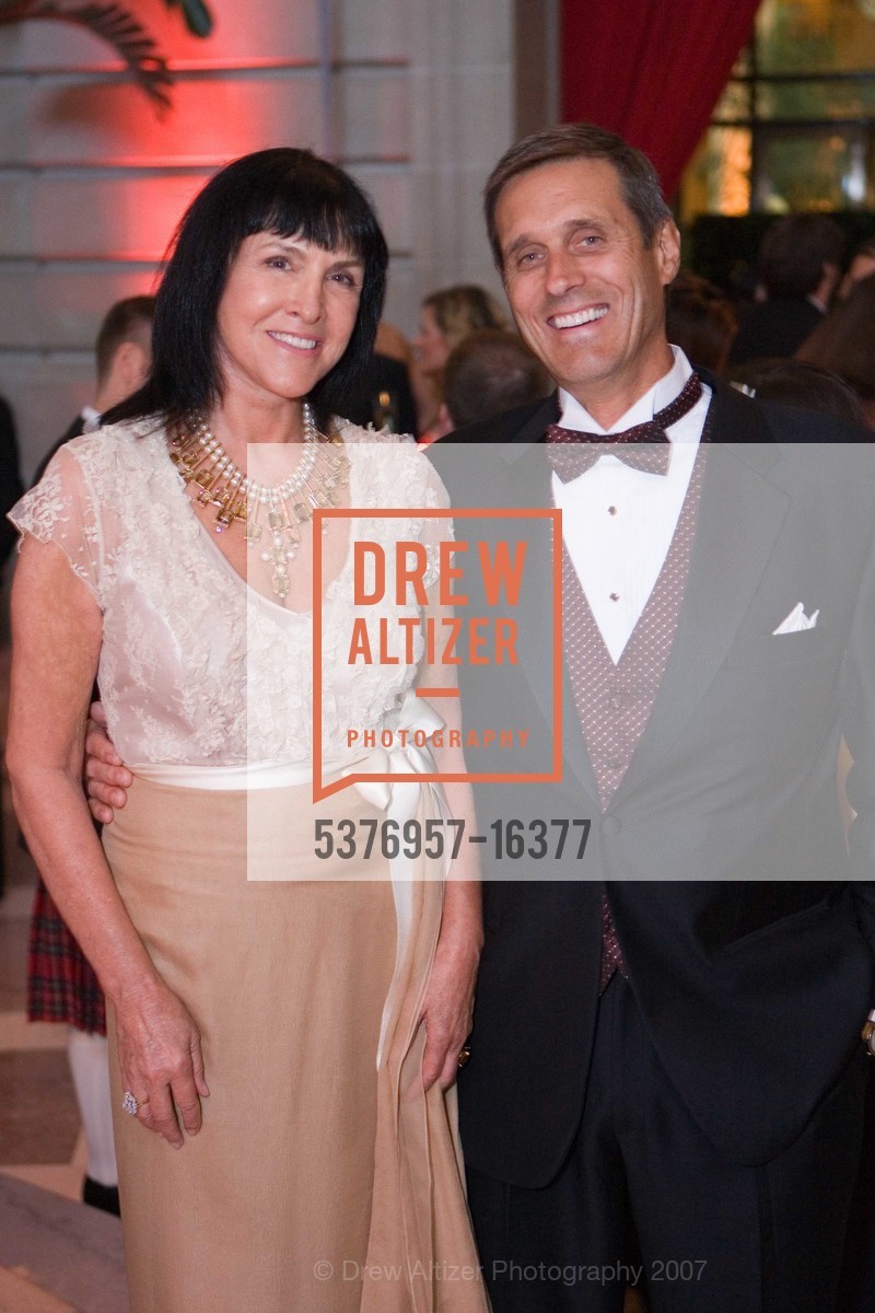 Ramona Crinella, Jeff Hazel, BRAVO Gala, US, September 8th, 2007, Photo #5376957-16377 Ramona Crinella, Jeff Hazel, Photo #5376957-16377
