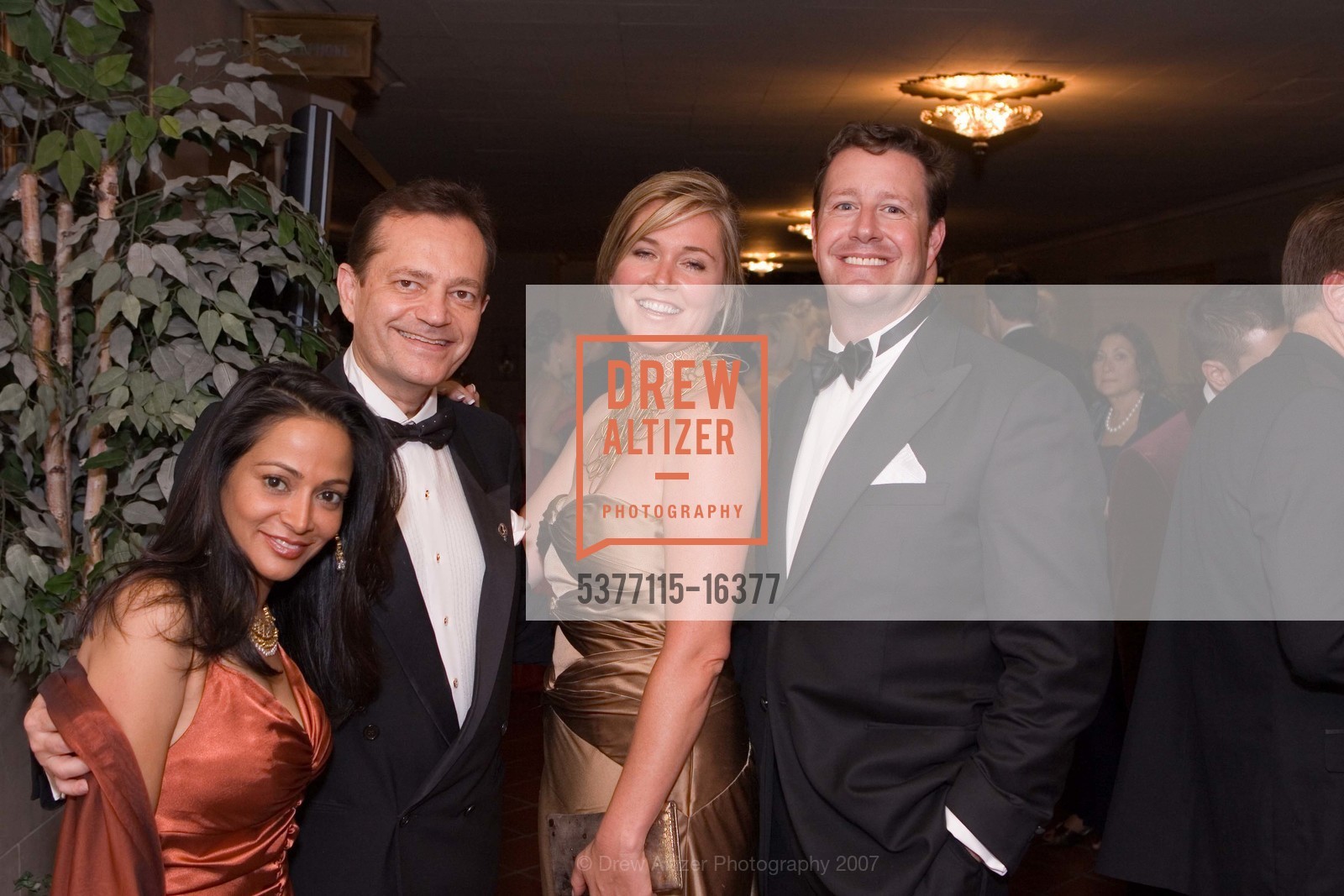 Roma Chugani, Prince Rudolf Melikoff, Leslie Kilby Black, Charlie Schlangen, BRAVO Gala, US, September 8th, 2007, Photo #5377115-16377 Roma Chugani, Prince Rudolf Melikoff, Leslie Kilby Black, Charlie Schlangen, Photo #5377115-16377