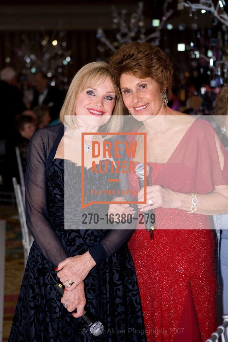 Nancy Greenbach (Chairlady), Sandy Ferrando, Photo #270-16380-279