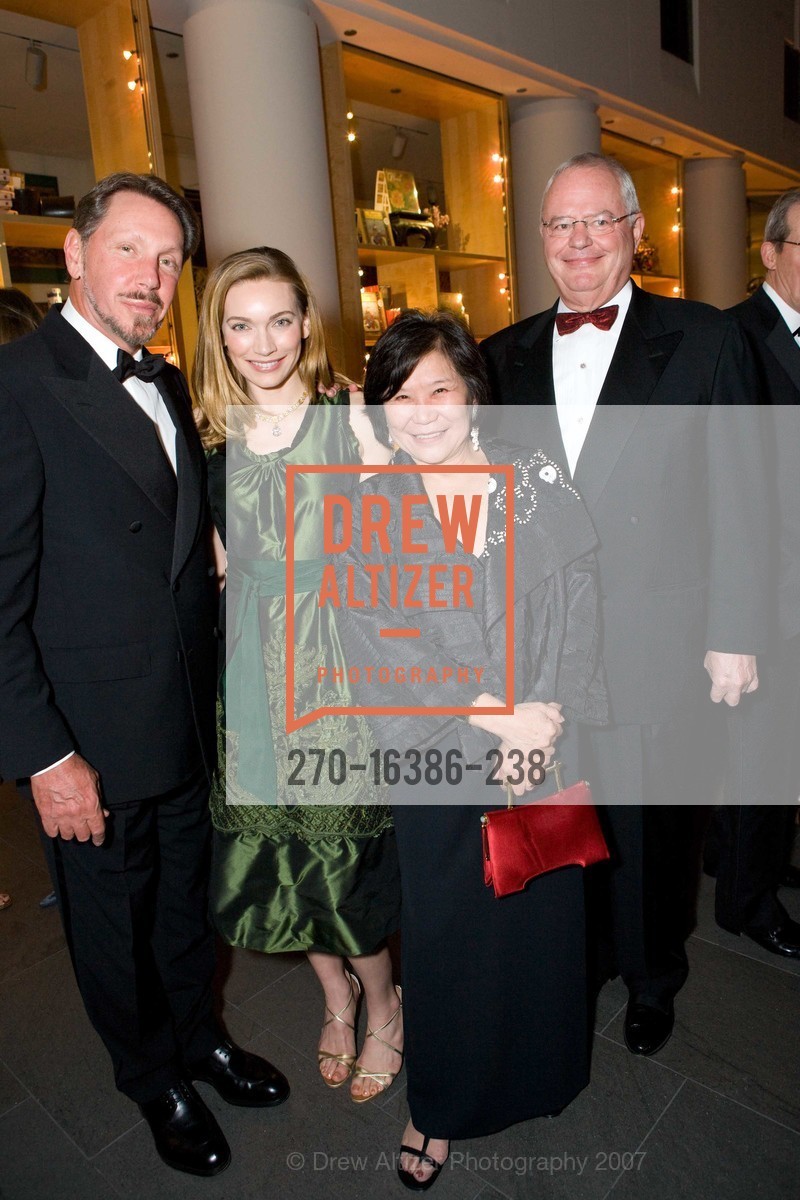 Larry Ellison, Melanie Ellison, Emily Sano, Dixon Doll, Photo #270-16386-238