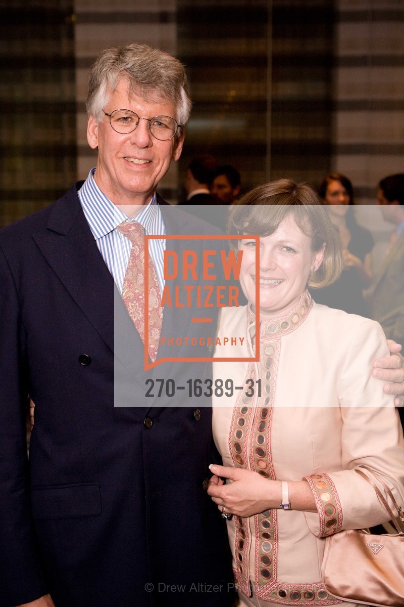 Donald Bacon, Jennifer Raiser, SFMOMA Exhibit - Olafur Eliasson, US, September 6th, 2007, Photo #270-16389-31 Donald Bacon, Jennifer Raiser, Photo #270-16389-31