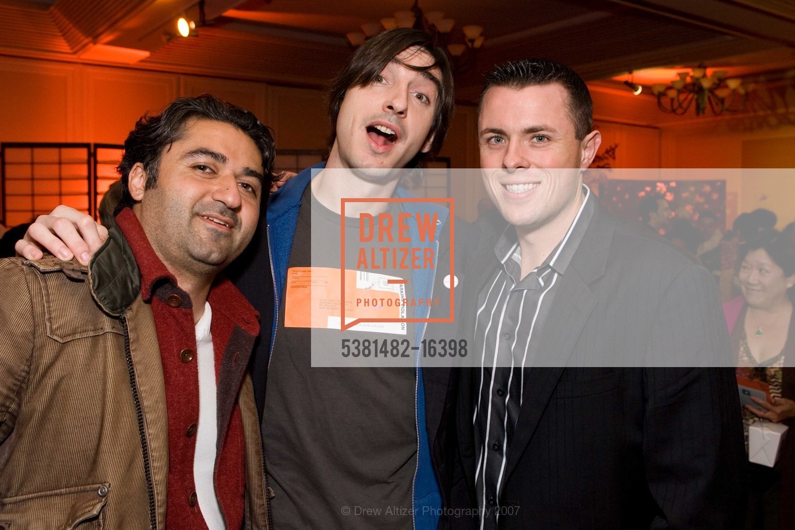 Hooman Khalili, Doug Dalton, James Locke, Hotel Kabuki Opening, US, November 16th, 2007, Photo #5381482-16398 Hooman Khalili, Doug Dalton, James Locke, Photo #5381482-16398