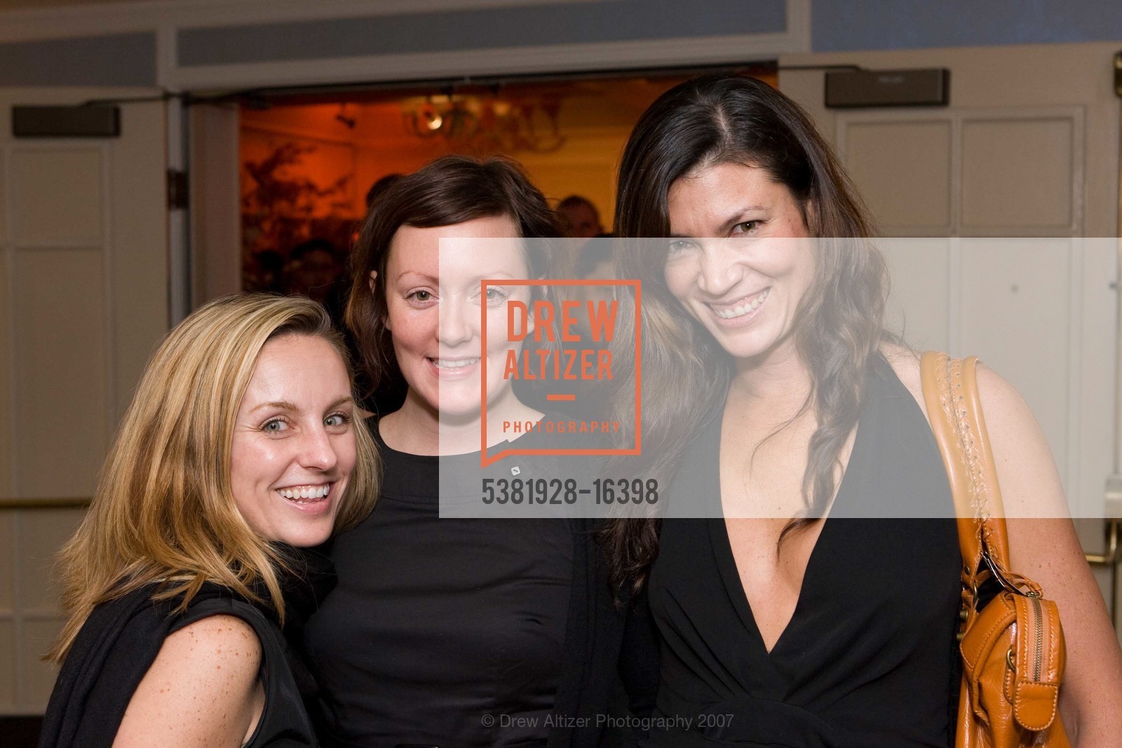 Lisa McClung, Jennifer Miller, Kina Ingersoll, Hotel Kabuki Opening, US, November 16th, 2007, Photo #5381928-16398 Lisa McClung, Jennifer Miller, Kina Ingersoll, Photo #5381928-16398