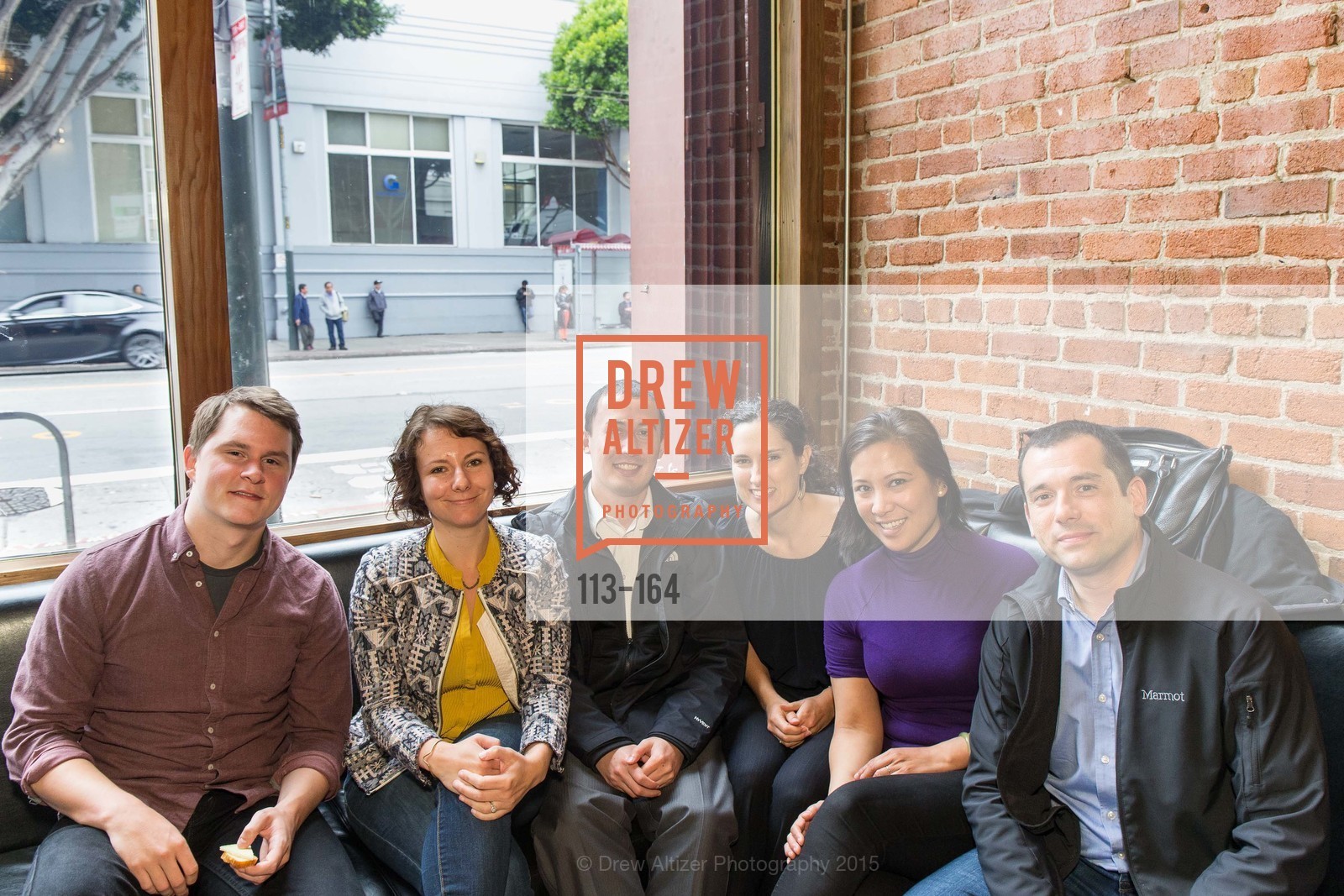 Gary Hammell, Jillian Garcia Weisberg, Drew Parker, Susan Wright, Tracy Cheng, Assentchor Badjiev, Gucci & Vogue Dinner, Forgery Bar. 152 Mission St, June 15th, 2015, Photo #113-164 Gary Hammell, Jillian Garcia Weisberg, Drew Parker, Susan Wright, Tracy Cheng, Assentchor Badjiev, Photo #113-164