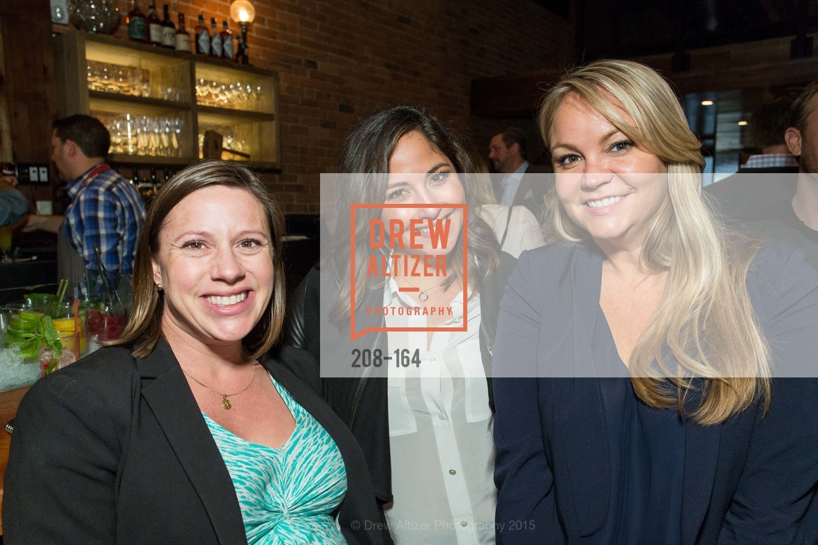 Nicole O'neill, Alexis Doctolero, Erin Egleston, Gucci & Vogue Dinner, Forgery Bar. 152 Mission St, June 15th, 2015, Photo #208-164 Nicole O'neill, Alexis Doctolero, Erin Egleston, Photo #208-164