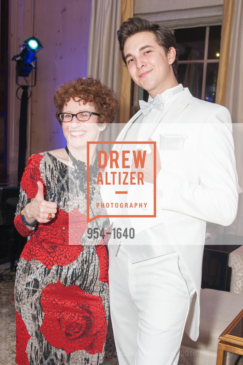 Ilene Levinson, Jares Ramirez, Gregg Lynn and Glenn Risso's Engagement Party, Farimont Hotel, Penthouse. San Francisco, California, December 7th, 2016, Photo #954-1640 Ilene Levinson, Jares Ramirez, Photo #954-1640