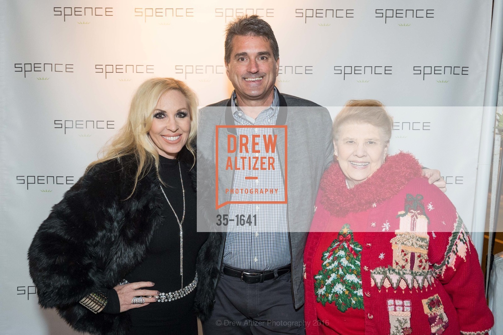 Tracey DiLeonardo, Tony DiLeonardo, Peggy Crites, Spence Diamonds Launch, Spence Diamonds. 333 Santana Row #1035, December 7th, 2016, Photo #35-1641 Tracey DiLeonardo, Tony DiLeonardo, Peggy Crites, Photo #35-1641