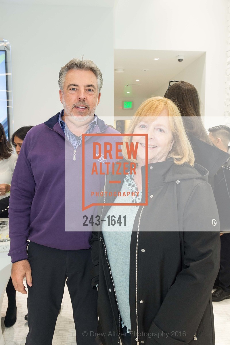 Bob Riland, Lisa Riland, Spence Diamonds Launch, Spence Diamonds. 333 Santana Row #1035, December 7th, 2016, Photo #243-1641 Bob Riland, Lisa Riland, Photo #243-1641