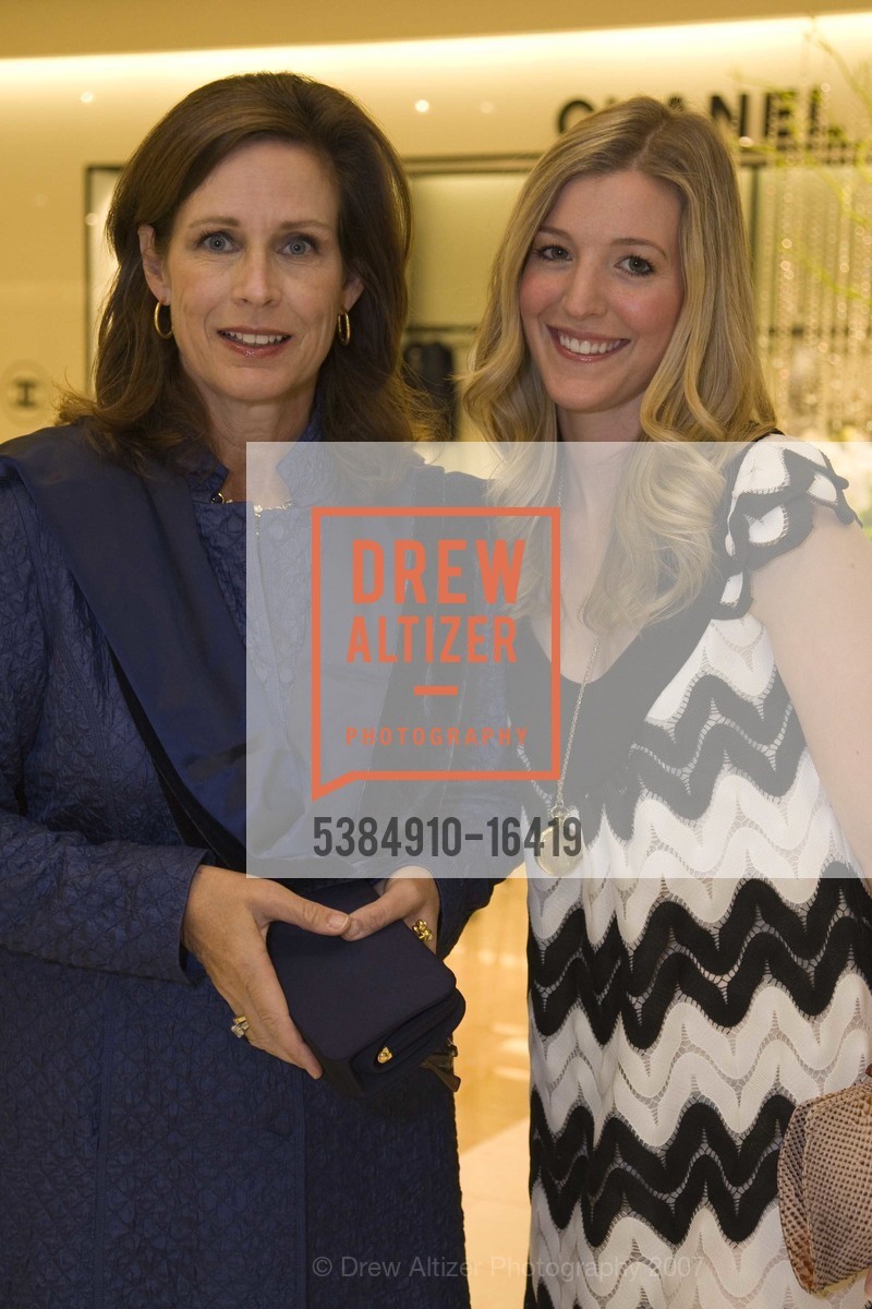 Melissa Draper, Neiman-Marcus hosts AN EVENING OF LUXURY, Neiman-Marcus Union Square. 150 Stockton St, San Francisco, CA 94108, November 14th, 2007, Photo #5384910-16419 Melissa Draper, Photo #5384910-16419