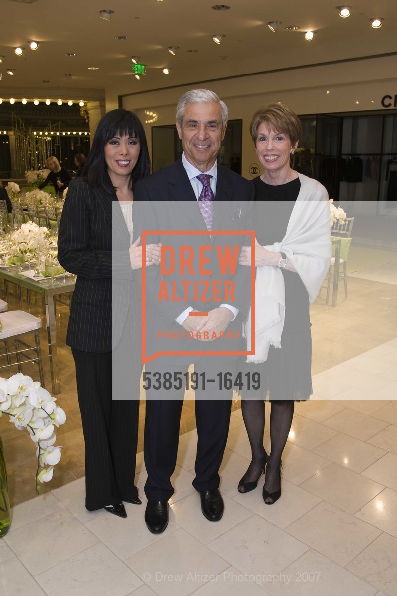 Gina Paik, Sidney Goodwill, Susan Goodwill, Photo #5385191-16419