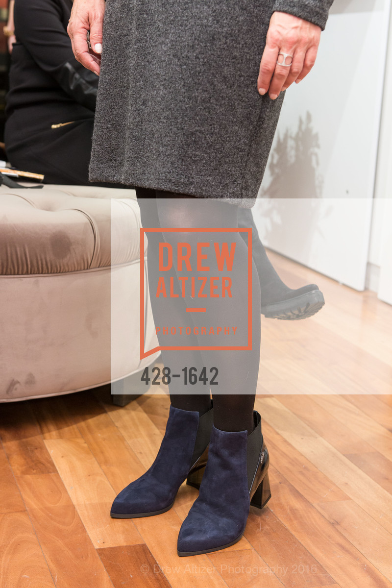 Senitero Holiday Shopping Event, Senitero. 11 Maiden Lane, December 7th, 2016, Photo #428-1642 Photo #428-1642