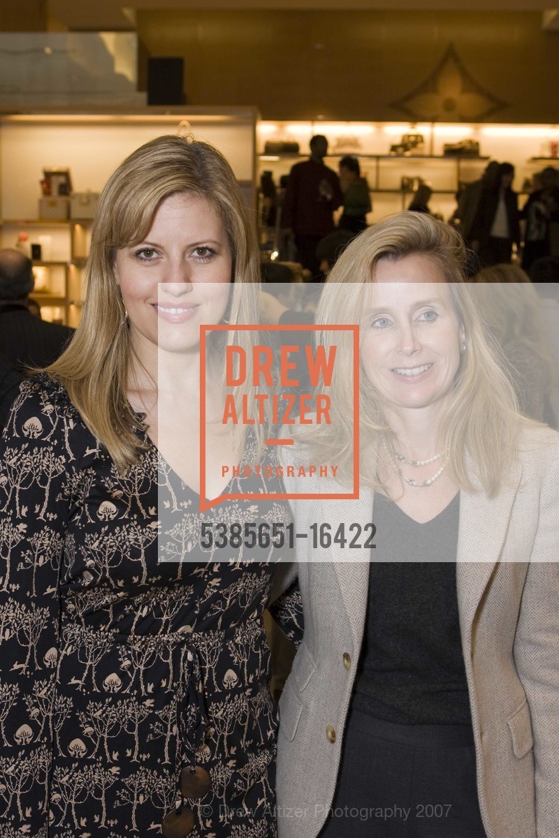 Donna Berry, Kathleen Bertolani, Louis Vuitton In-Store Shopping Event, US. 233 Geary Street, November 14th, 2007, Photo #5385651-16422 Donna Berry, Kathleen Bertolani, Photo #5385651-16422