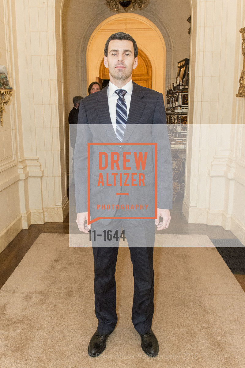 Oleksandr Krotenko, Ann and Gordon Getty Host the San Francisco Mayor's Office of Protocol Christmas Party, Private Residence. 2525 Van Ness St, December 8th, 2016, Photo #11-1644 Oleksandr Krotenko, Photo #11-1644