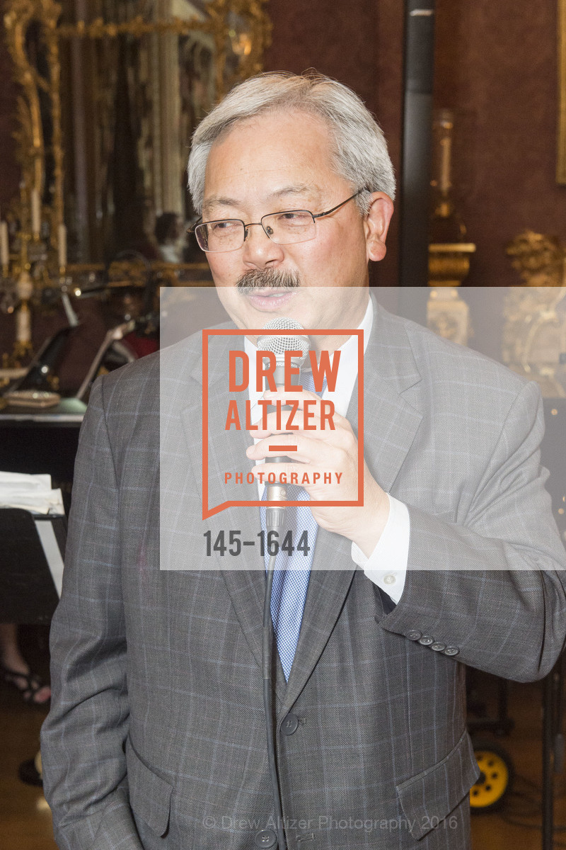 Ed Lee, Ann and Gordon Getty Host the San Francisco Mayor's Office of Protocol Christmas Party, Private Residence. 2525 Van Ness St, December 12th, 2017, Photo #145-1644 Ed Lee, Photo #145-1644