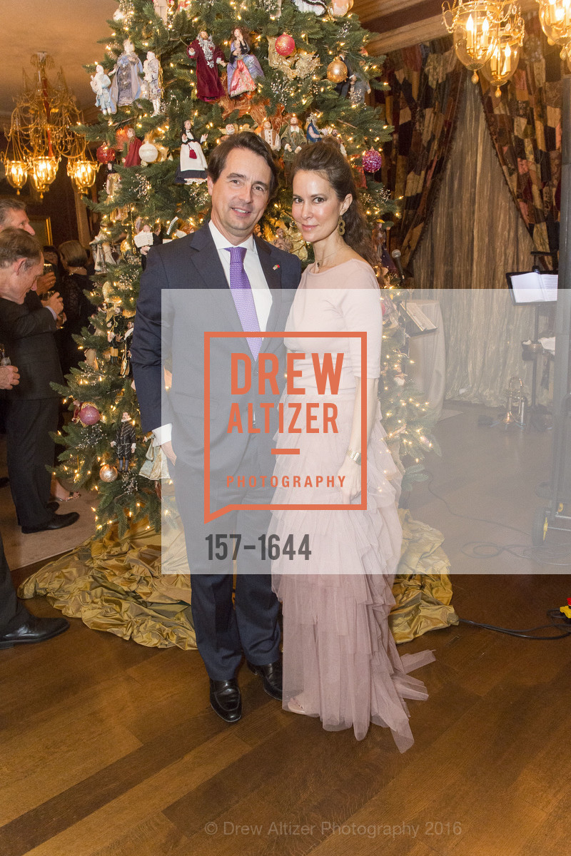 Nuno Mathias, Heather Mathias, Ann and Gordon Getty Host the San Francisco Mayor's Office of Protocol Christmas Party, Private Residence. 2525 Van Ness St, December 8th, 2016