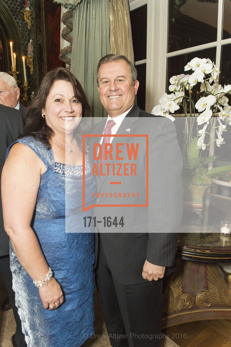 Lillian Vella, Louis Vella, Ann and Gordon Getty Host the San Francisco Mayor's Office of Protocol Christmas Party, Private Residence. 2525 Van Ness St, December 8th, 2016, Photo #171-1644 Lillian Vella, Louis Vella, Photo #171-1644