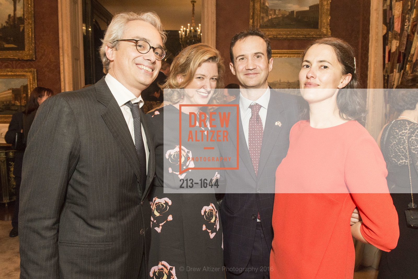 Lorenzo Ortona, Andrew Whitaker, Alex Whitaker, Ann and Gordon Getty Host the San Francisco Mayor's Office of Protocol Christmas Party, Private Residence. 2525 Van Ness St, December 8th, 2016, Photo #213-1644 Lorenzo Ortona, Andrew Whitaker, Alex Whitaker, Photo #213-1644