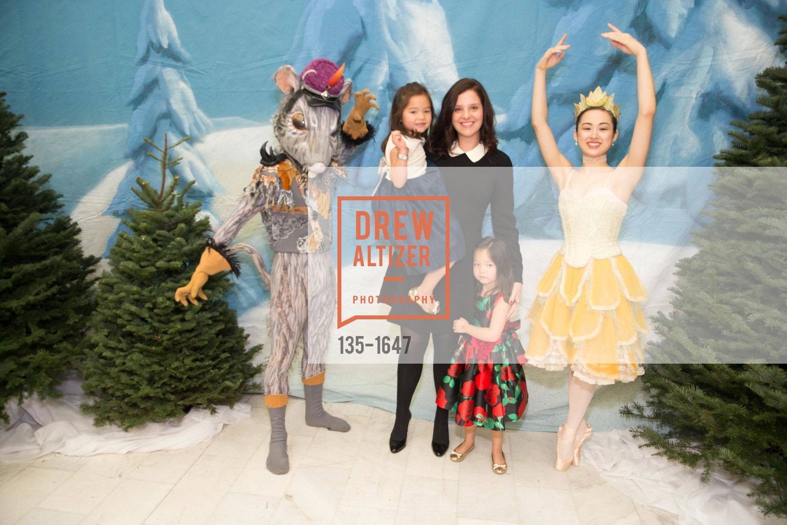 Amy Wu, Laurel Wu, Scarlett Wu, SF Ballet's Nutcracker Luncheon, City Hall & War Memorial Opera House. 301 Van Ness Ave, San Francisco, CA 94109, December 11th, 2016