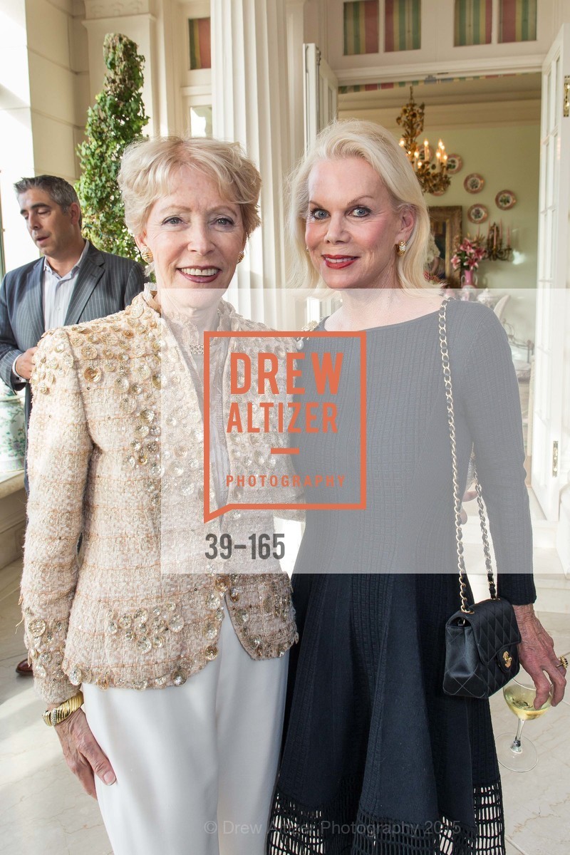 Barbara Brookins-schneider, Cynthia Schreuder, Gucci & Vogue Dinner, Private residence. Private residence, June 17th, 2015, Photo #39-165 Barbara Brookins-schneider, Cynthia Schreuder, Photo #39-165